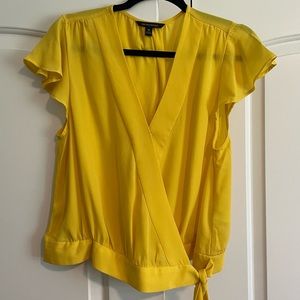Banana Republic Yellow Flutter Sleeve Blouse 💛